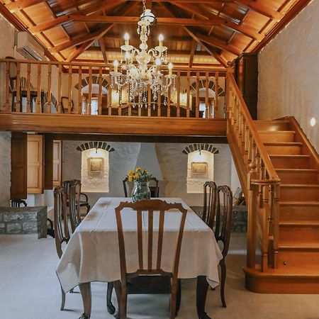 Mansion Eugenie Villa Hydra  Bagian luar foto