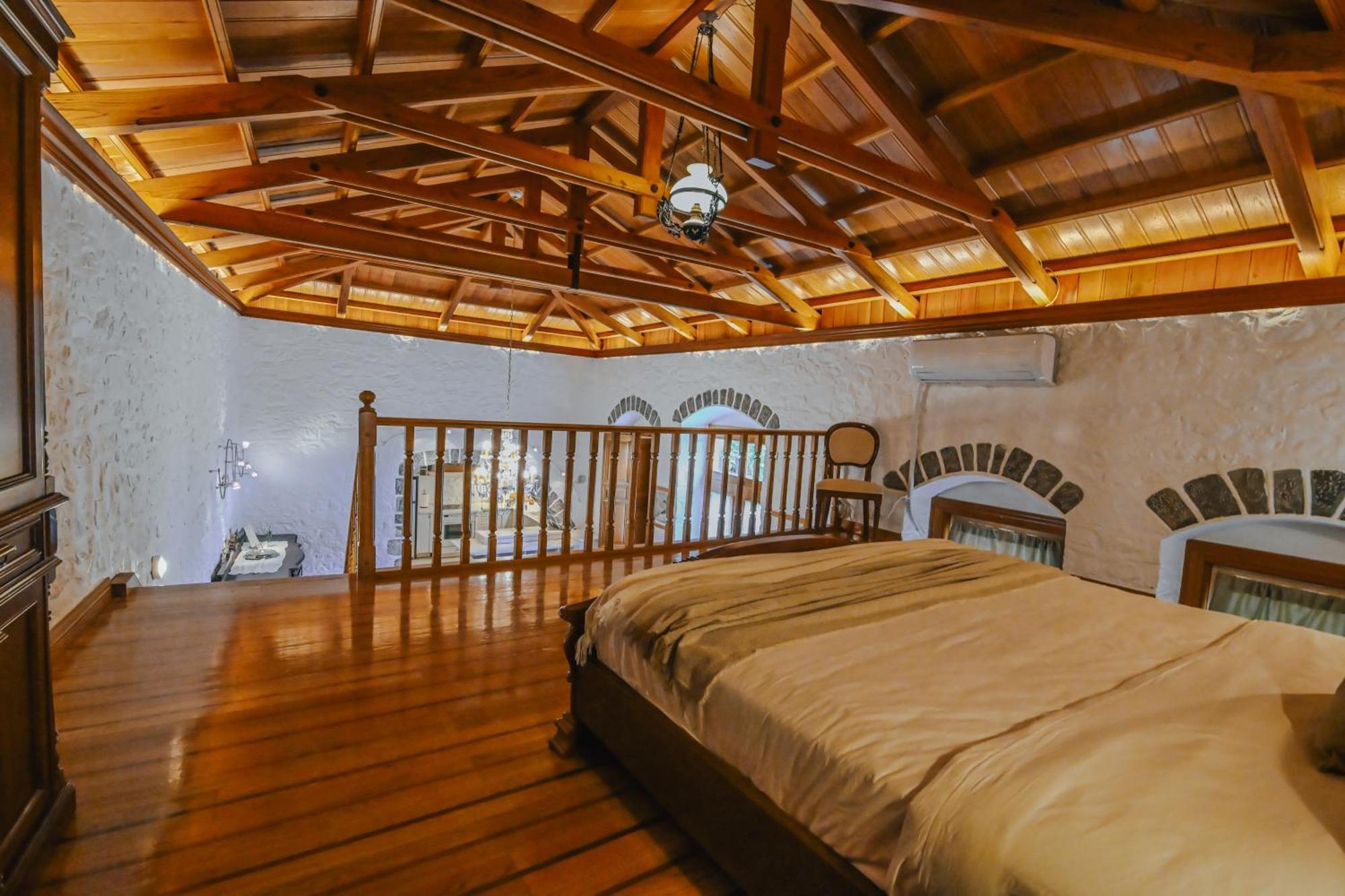 Mansion Eugenie Villa Hydra  Bagian luar foto