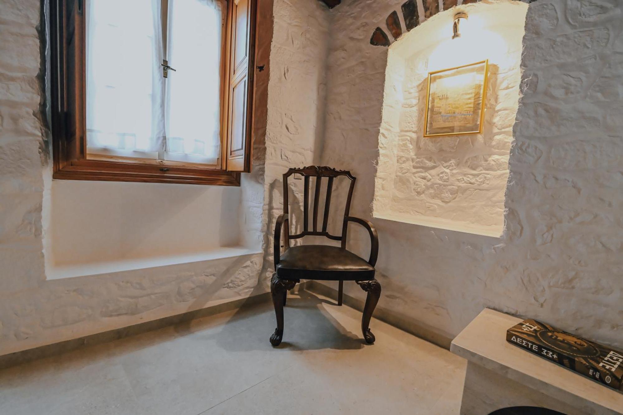 Mansion Eugenie Villa Hydra  Bagian luar foto